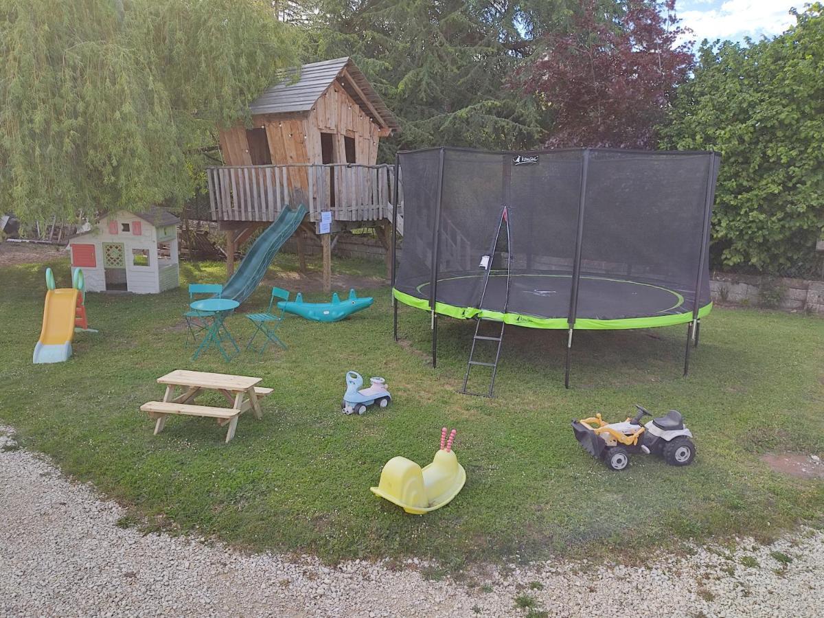Les Mariniers Chambres D'Hotes -Guest House - Bain Nordique En Option Mareuil-sur-Cher Exteriör bild