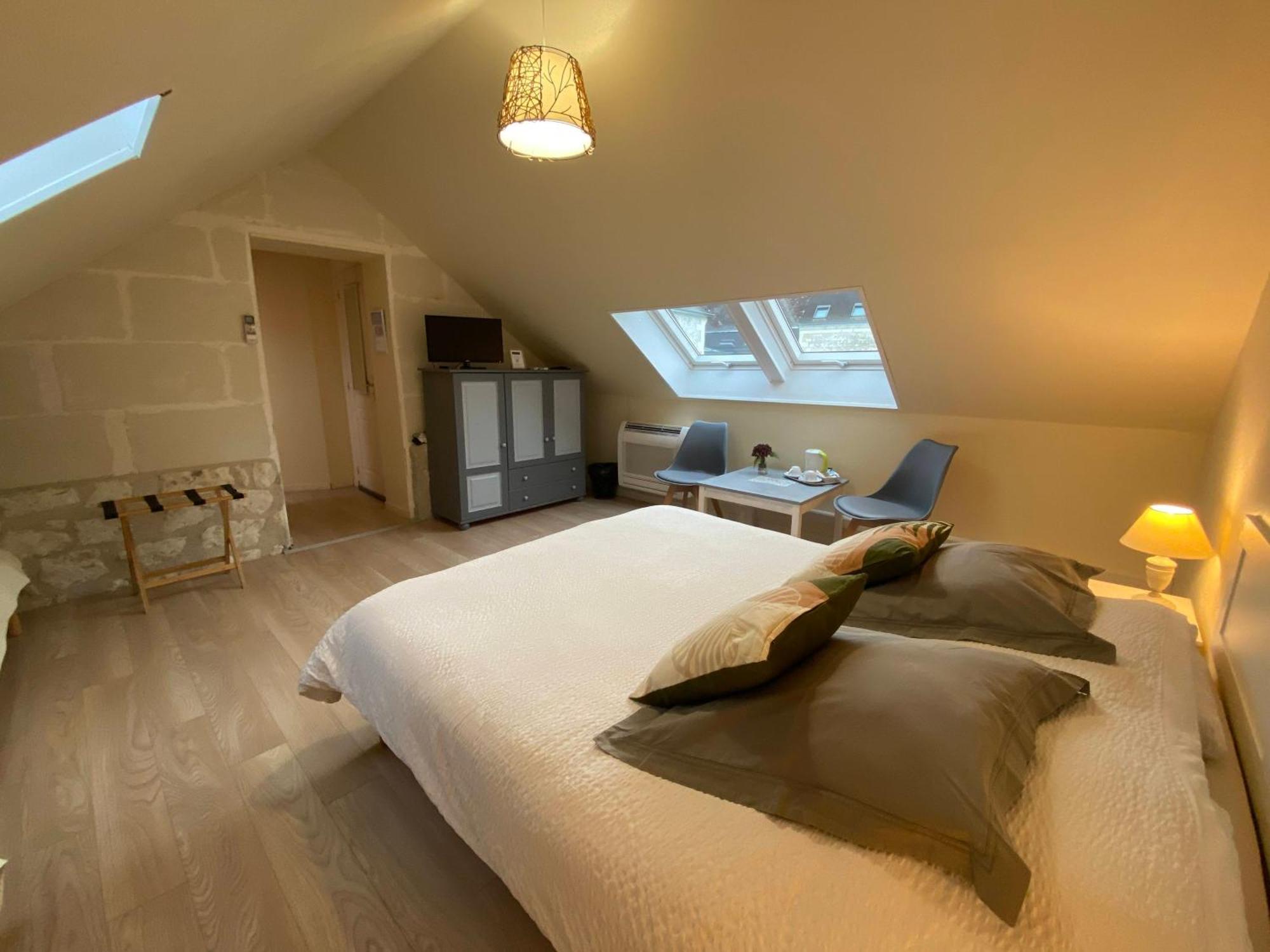 Les Mariniers Chambres D'Hotes -Guest House - Bain Nordique En Option Mareuil-sur-Cher Exteriör bild